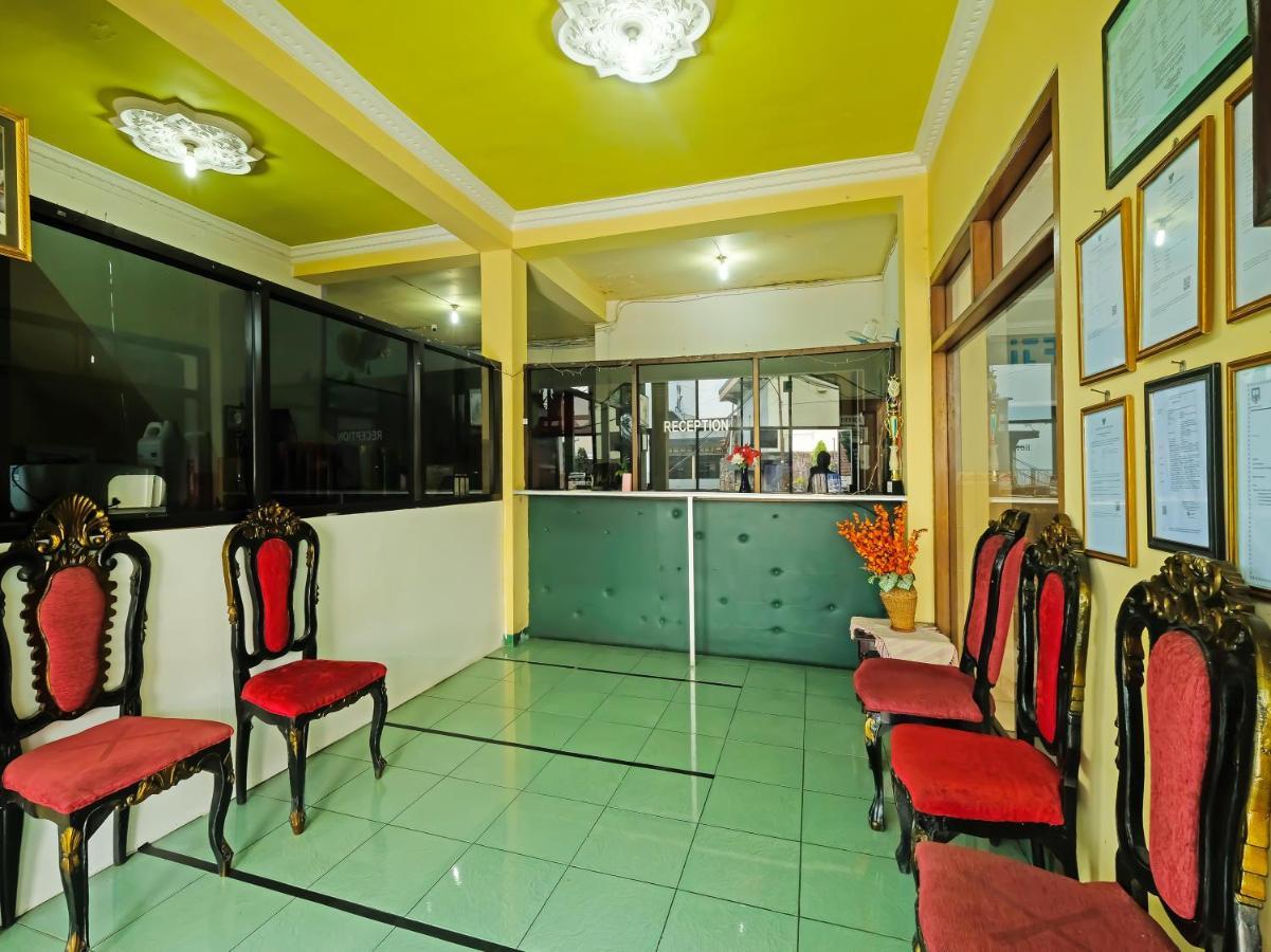Collection O 91914 Hotel Citra Dewi 2 Int'S Семаранг Екстериор снимка