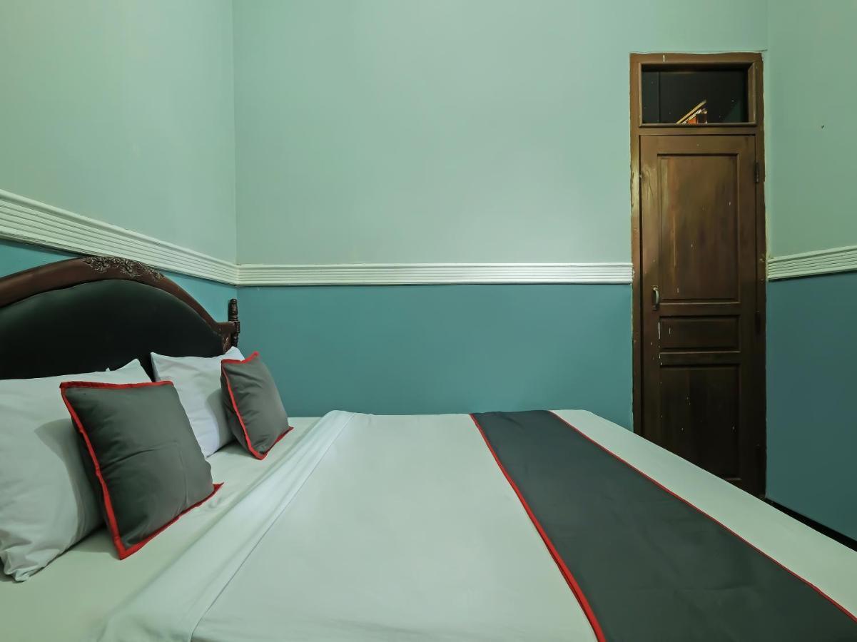 Collection O 91914 Hotel Citra Dewi 2 Int'S Семаранг Екстериор снимка